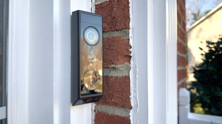 I invested in a no-fees video doorbell, and it’s paying off for my smart home