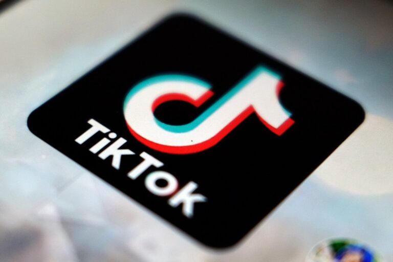 iPhones With TikTok Installed Are Being Offered on eBay for $50,000