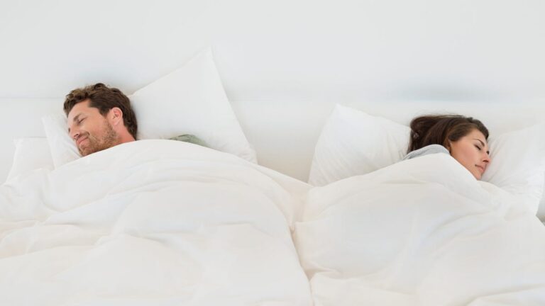 Sleep Better Next to Your Partner With the Scandinavian Sleep Method