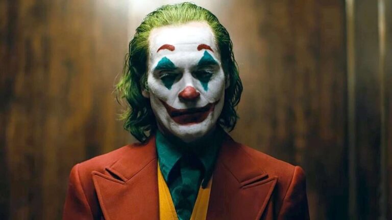 Joaquin Phoenix Met With Christopher Nolan Over The Dark Knight’s Joker Role