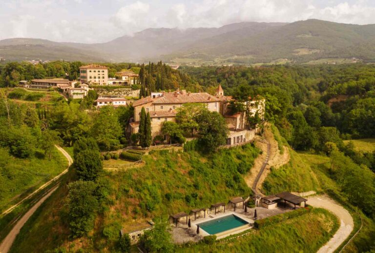 6 Sustainable Winery Resorts in Italy