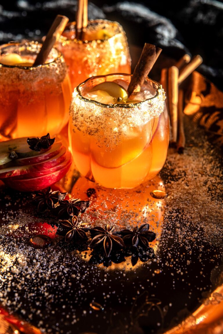 Autumn Aperol Apple Cider Margarita (+mocktail).