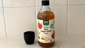 Kitchen Staple Turned Health Hack: How to Get the Health Benefits of Apple Cider Vinegar