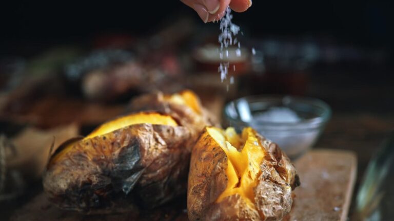 How to Make a Freakishly Crispy Baked Potato in Under 15 Minutes