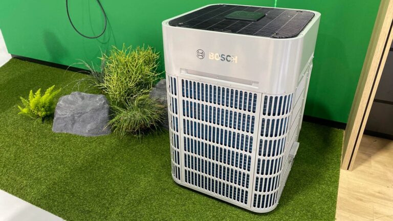 New Cold-Climate Heat Pumps Are About to Hit the Market