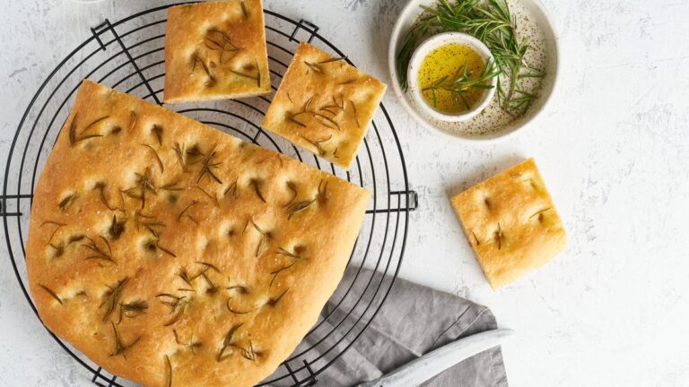 How to Make Focaccia in 1 Day