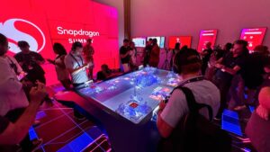 Qualcomm’s Snapdragon 8 Elite Chip Will Make Your Phone Less Annoying