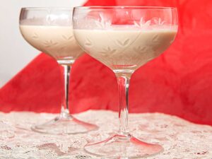 For the Best White Russian Cocktail, You Have to Get the Ratios Right