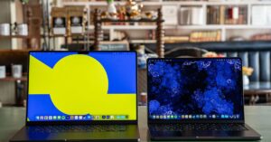 The M4 MacBook Pro features a quantum dot display