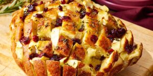 Cranberry Brie Pull Apart Bread Recipe