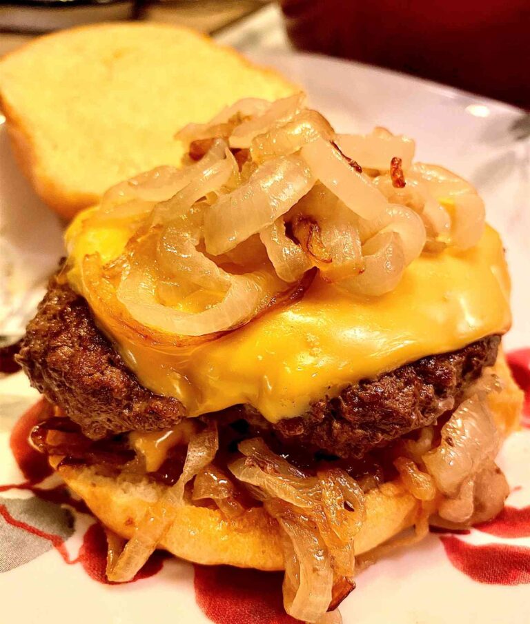 Pan-Fried Onion Cheeseburger Recipe