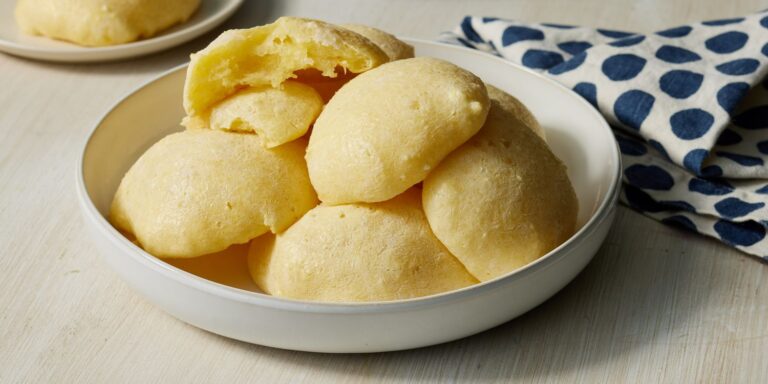 Brazilian Cheese Bread (Pao de Queijo) Recipe