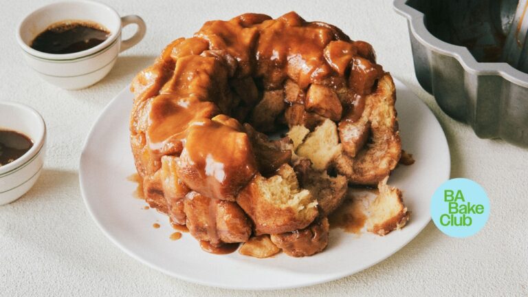 Caramel Apple Monkey Bread Recipe