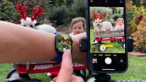 5 iPhone Hacks for Print-Worthy Holiday Photos