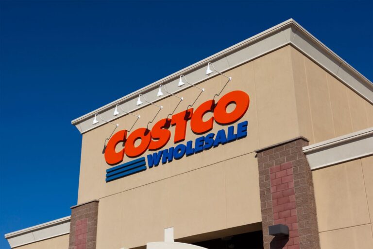 Score a Costco Membership for $20 Right Now