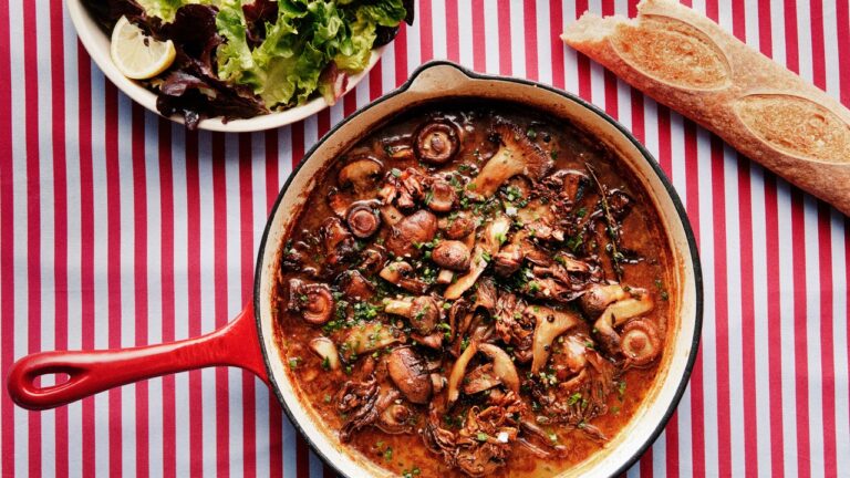 Mushrooms Au Poivre Recipe | Epicurious