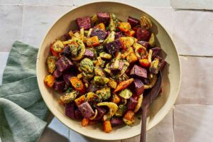 Anti-Inflammatory Sheet-Pan Roasted Veggies