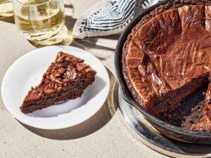 Giant Cookies, Brownies, and More of Our Favorite Cast Iron Skillet Desserts