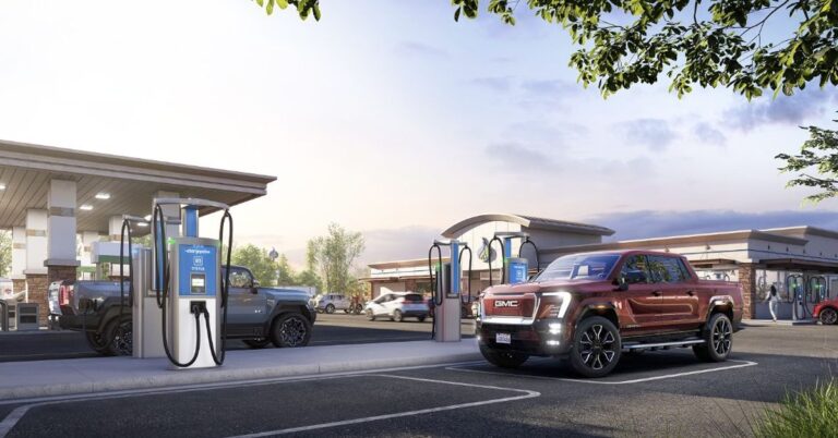 GM and ChargePoint plan to install hundreds of fast EV chargers by the end of 2025