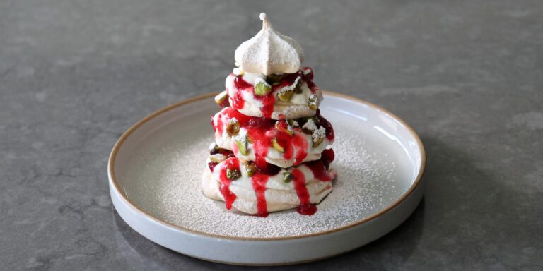 Pavlova Christmas Trees Recipe