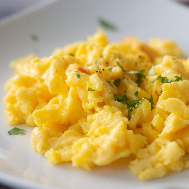 How to Make the Best Scrambled Eggs