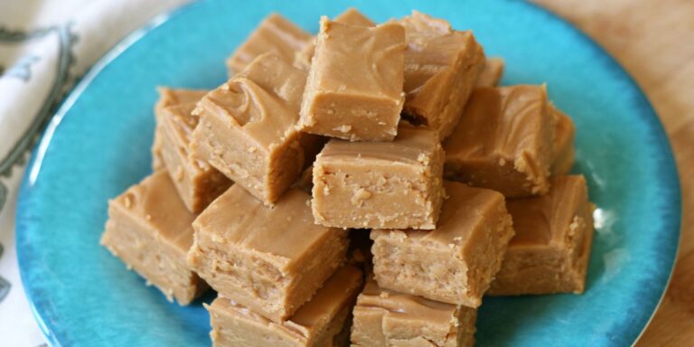 This Grandma’s 70-Year-Old Fudge Recipe Will Be Your New Favorite Easy Treat