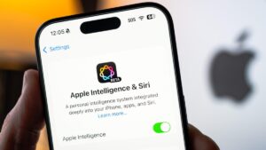 iOS 18.2 with Apple AI is available for iPhone. How to download it (and which models support it)