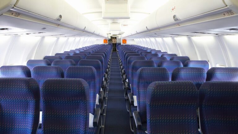 6 Tricks to Get the Perfect Seat for Your Next Flight