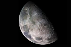 Apollo Crystals Reveal the Moon’s True Age