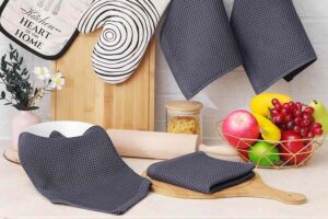 Amazon’s Top-Rated Dish Towels Are Now Less Than $2 Each