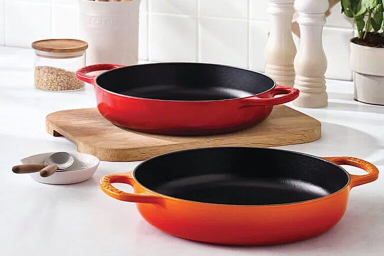 A Smart Dutch Oven-Skillet Hybrid