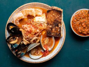 A Step-by-Step Guide to Making Restaurant-Quality Cioppino at Home