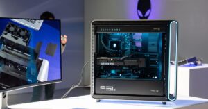 Alienware finally ditches proprietary parts with the new Area-51 desktop