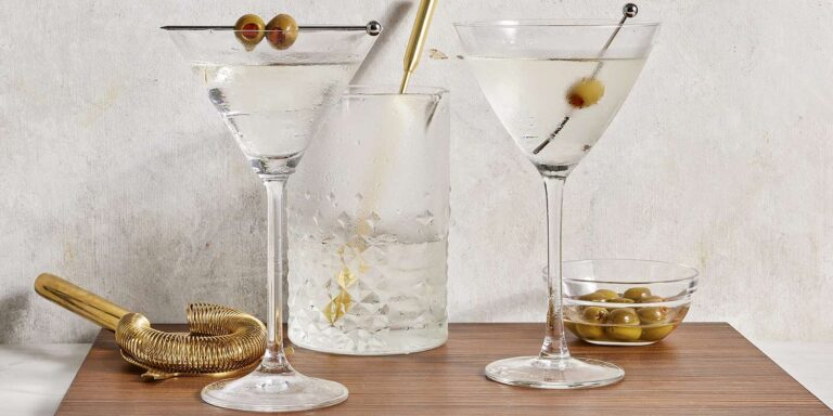 We Tried the Olive Garden Caesar Salad Martini—and We Hate To Say We Loved It