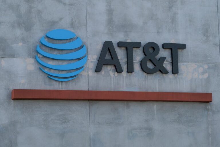 AT&T Kills Internet Service in NY Instead of Providing Discounted Plans to Low Income Households