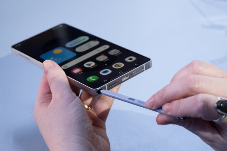 Turns Out No One Was Using the Samsung S Pen for Gestures