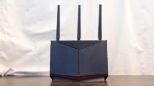 Upgrading to Wi-Fi 7? This new router gave me fast speeds, is easy to use, and highly secure