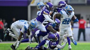 Sunday Night Football: How to Watch Vikings vs. Lions Tonight