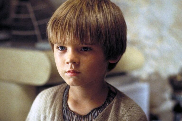 Jake Lloyd Talks Mental Health, Reconnecting with Star Wars