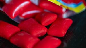 FDA Bans Use of Red Dye No. 3 in US Food and Drink