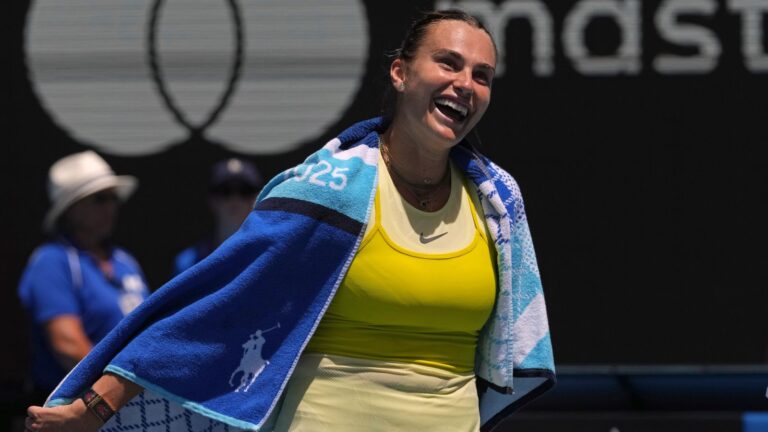 Australian Open: Aryna Sabalenka, Coco Gauff and Paula Badosa all reach quarter-finals | Tennis News