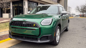 The 2025 Mini Countryman SE: Whimsy doesn’t make up for annoying