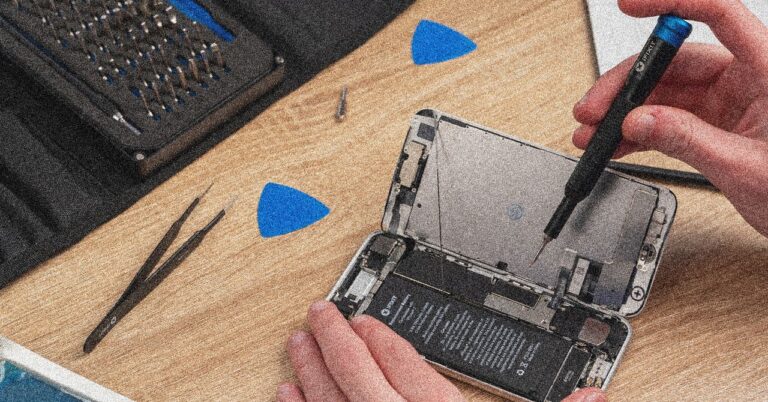 Back Market and iFixit Want You to Use Your Phone for at Least 5 Years