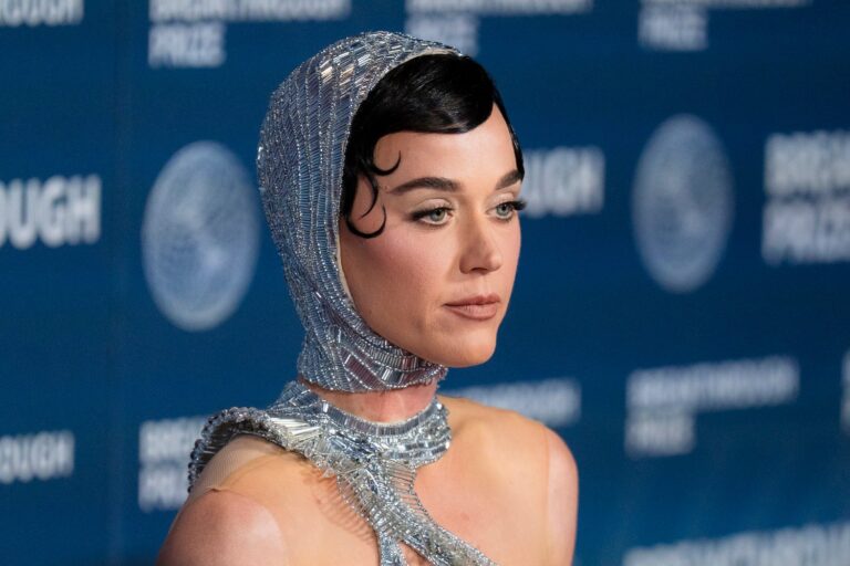 The Debate Over Whether Katy Perry Is an Astronaut Rages On