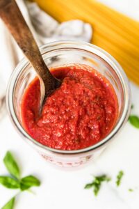 Marinara Sauce (Quick and Easy)