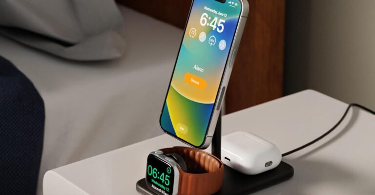 Twelve South’s 3-in-1 HiRise 3 Deluxe charging stand is cheaper than ever