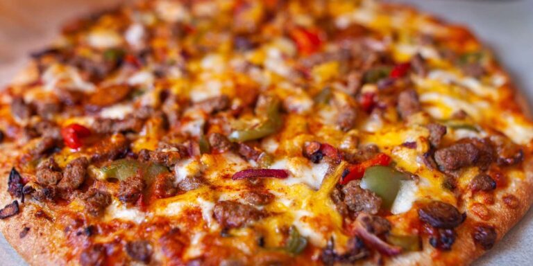 I Asked 4 Chefs How They Cook Frozen Pizza and I’ll Never Make It the Same Way Again