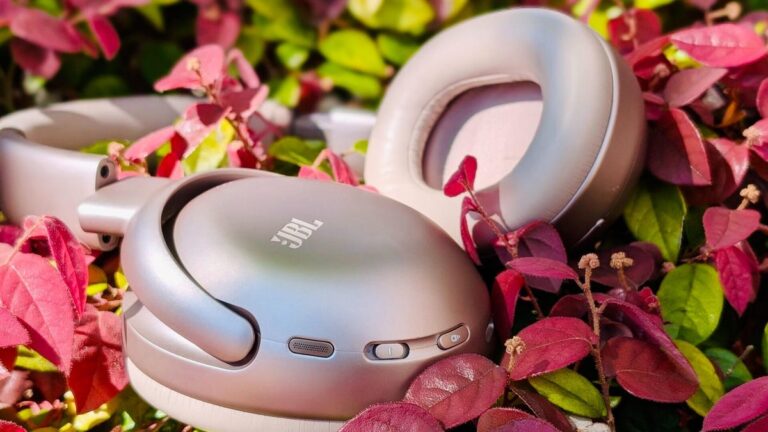 I tested JBL’s newest premium headphones – Bose and Sony should watch out