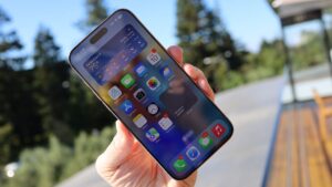 Tariffs might not raise iPhone prices right away, but building the iPhone in the US almost certainly will