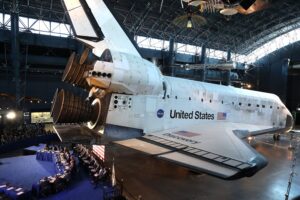 Texas Republicans Want to Steal Space Shuttle Discovery From the Smithsonian